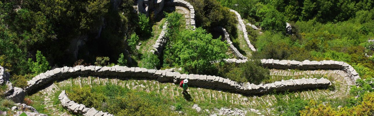 Zagori_routes_Skala_Vradetou_0 Zagori_routes_Skala_Vradetou_0